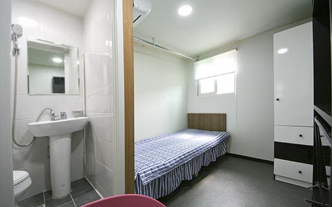 각종 주방비품 구비, 식사 무료제공